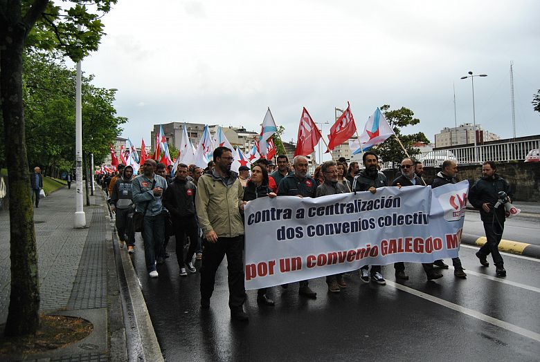 16-06-15 Manifestacion convenio metal20.JPG